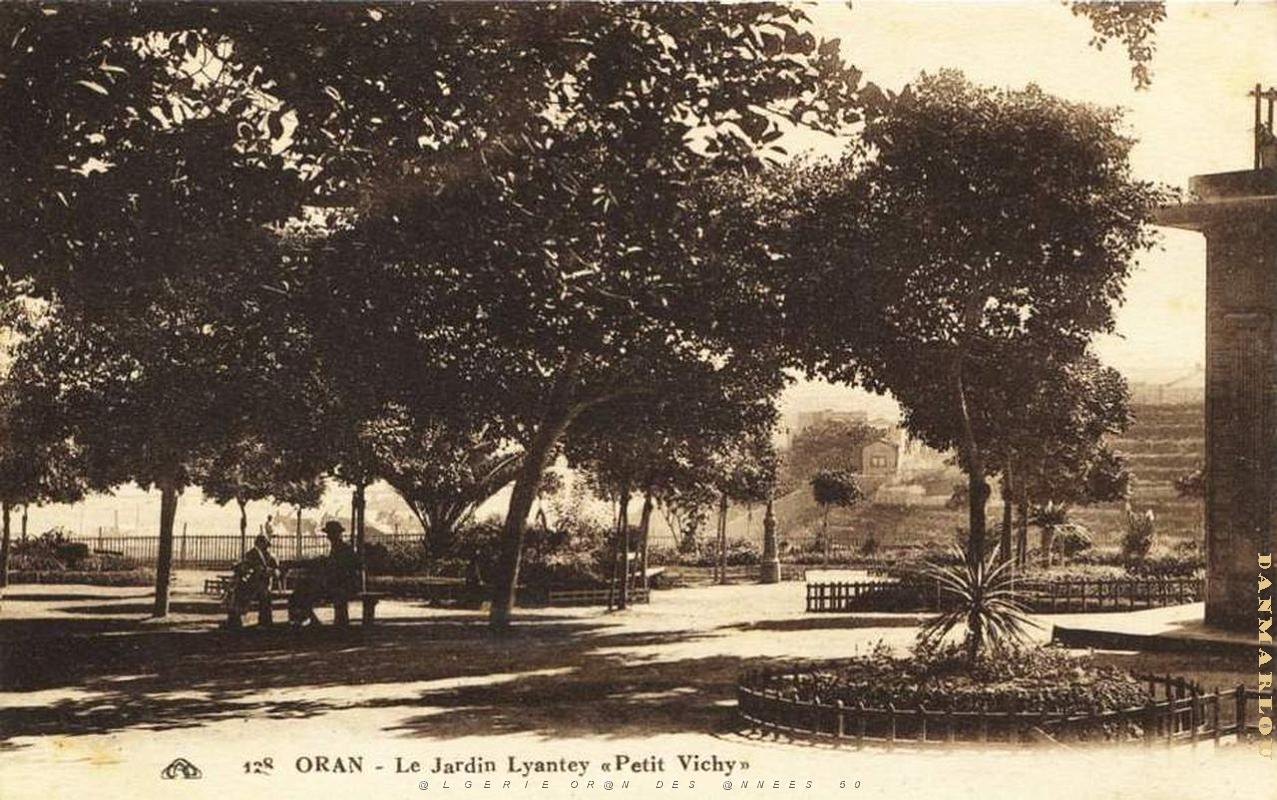 CN ea- 043- Petit Vichy.jpg